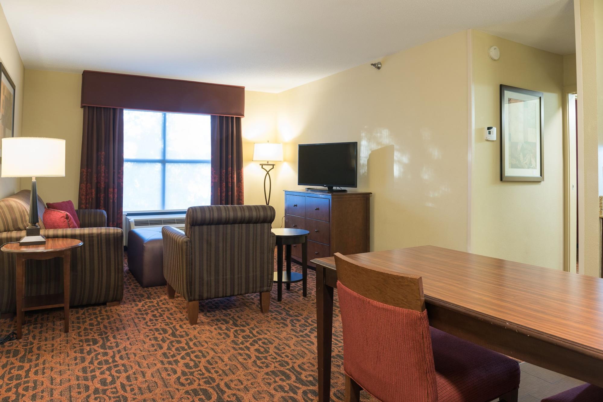 Hampton Inn & Suites Tampa-North Exteriör bild